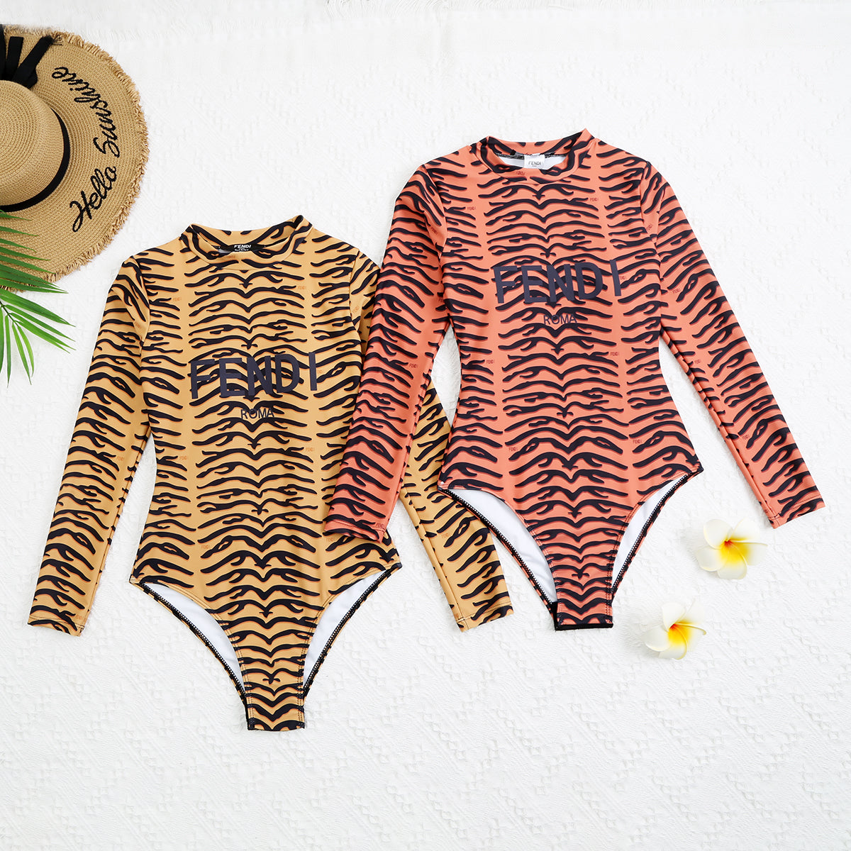 14D102Y   fashion Long sleeve swimsuit