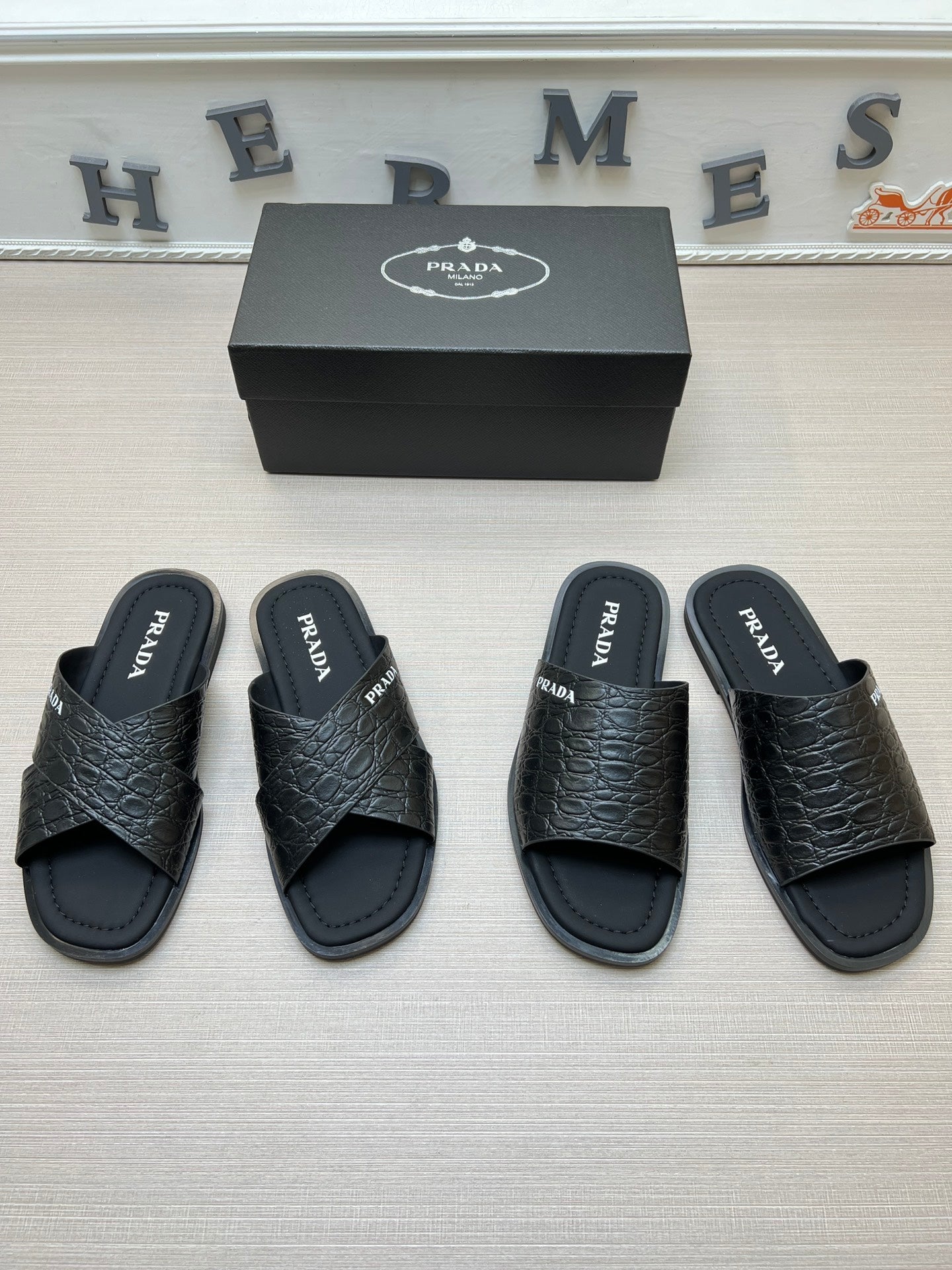 54PD74Z   fashion slippers