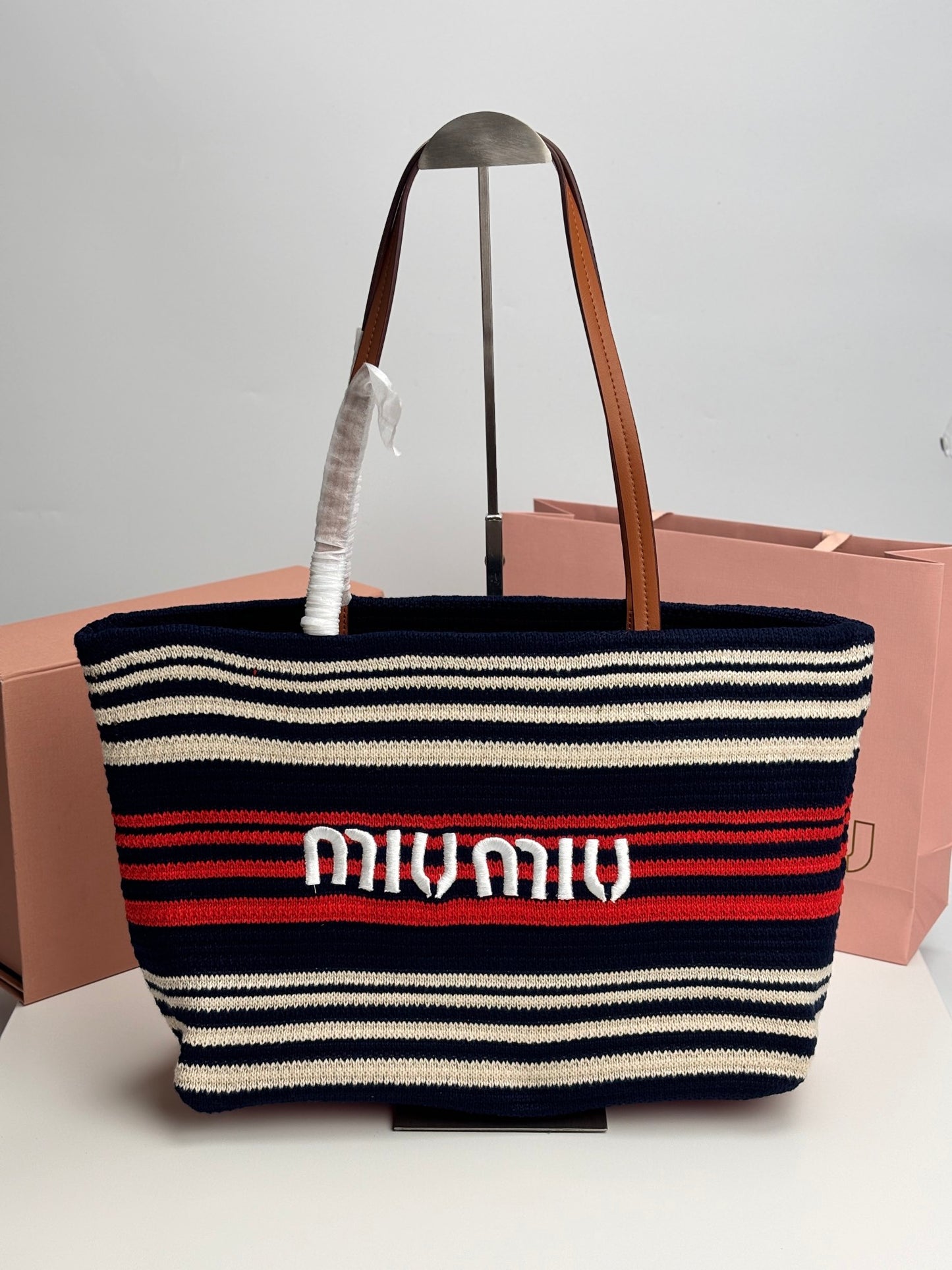 1XA78B (Fashion Woven Bag)