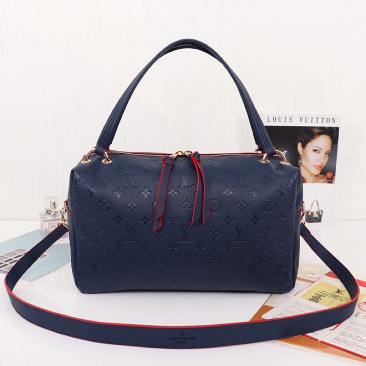 AE14B  Fashionable leather bag 