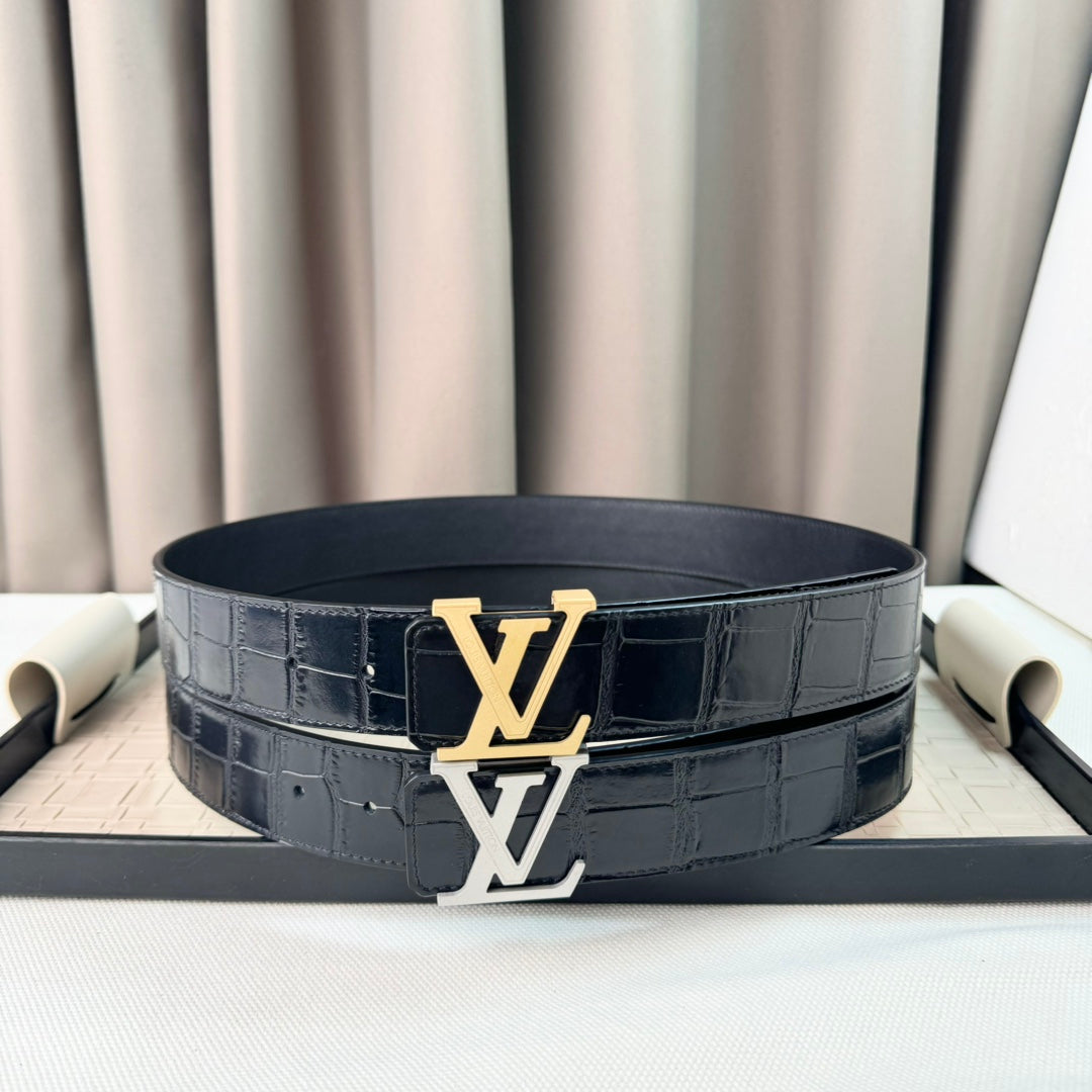 14E24P   (High quality leather belt With full package)