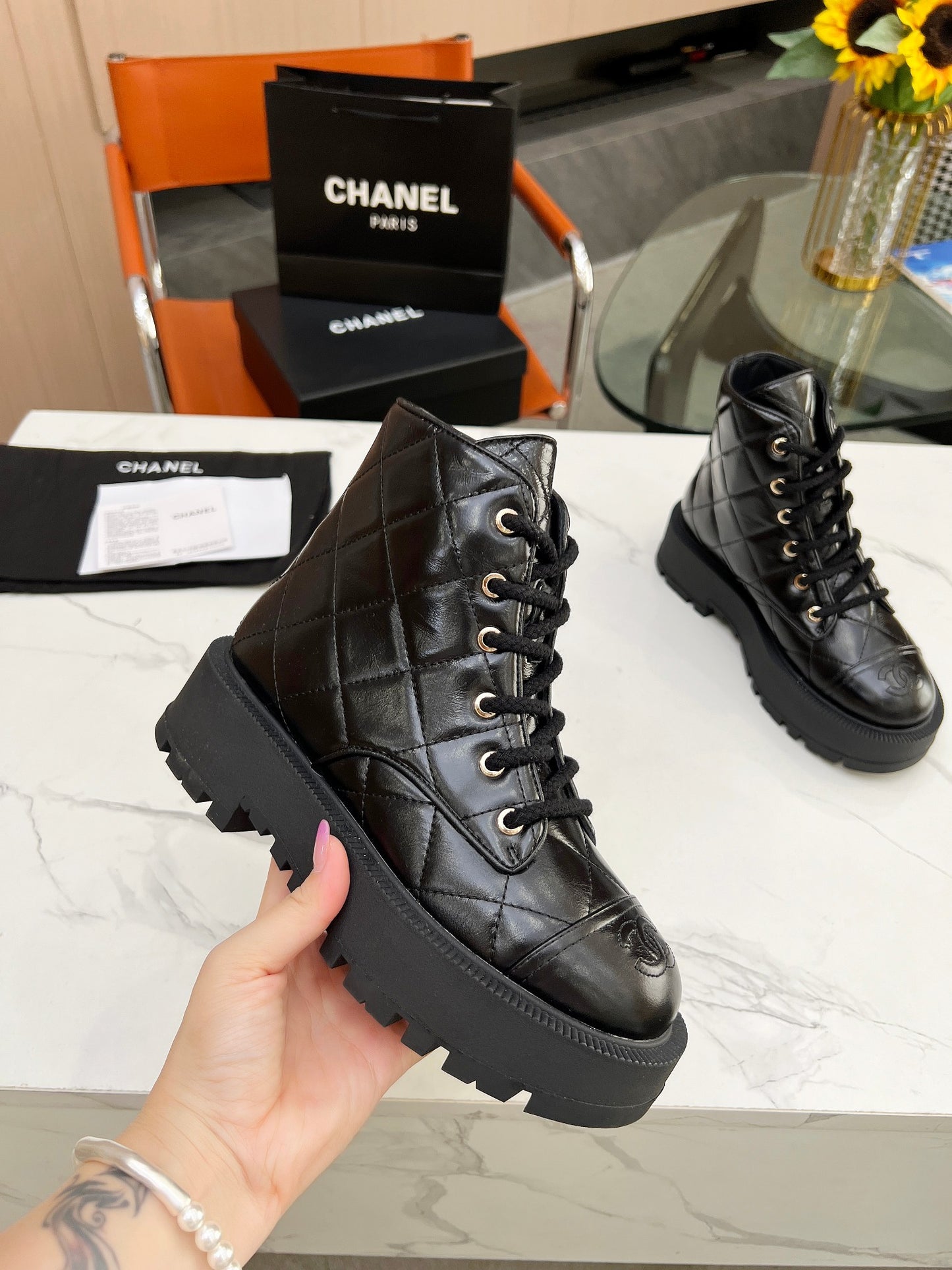 3LC4Z High quality boots