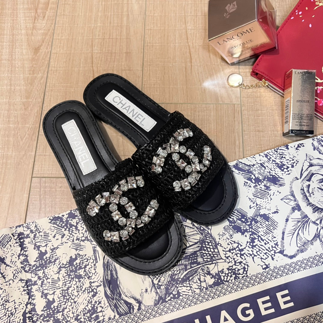 14C68Z  fashion slippers