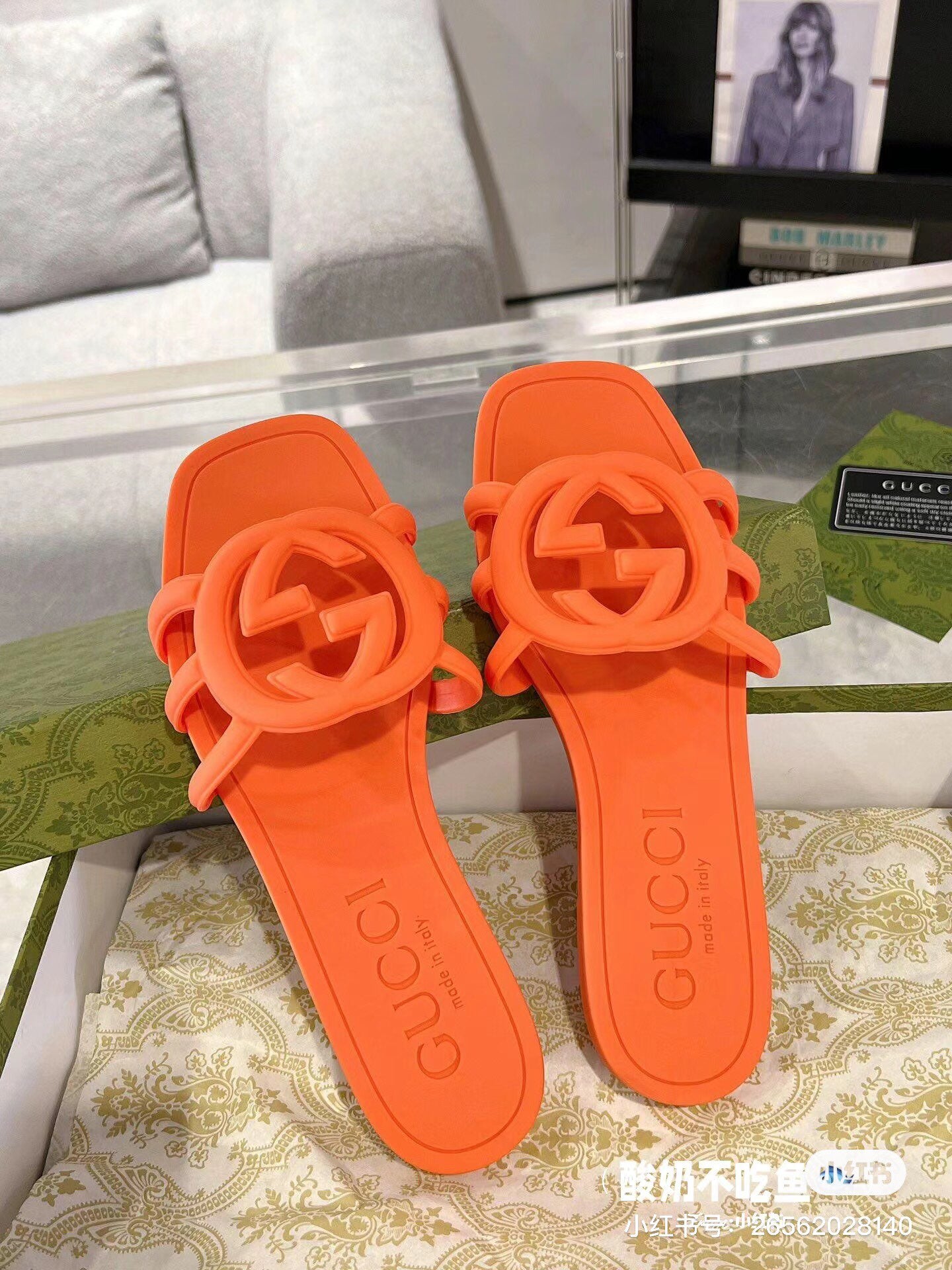 14B172Z  fashion Slippers