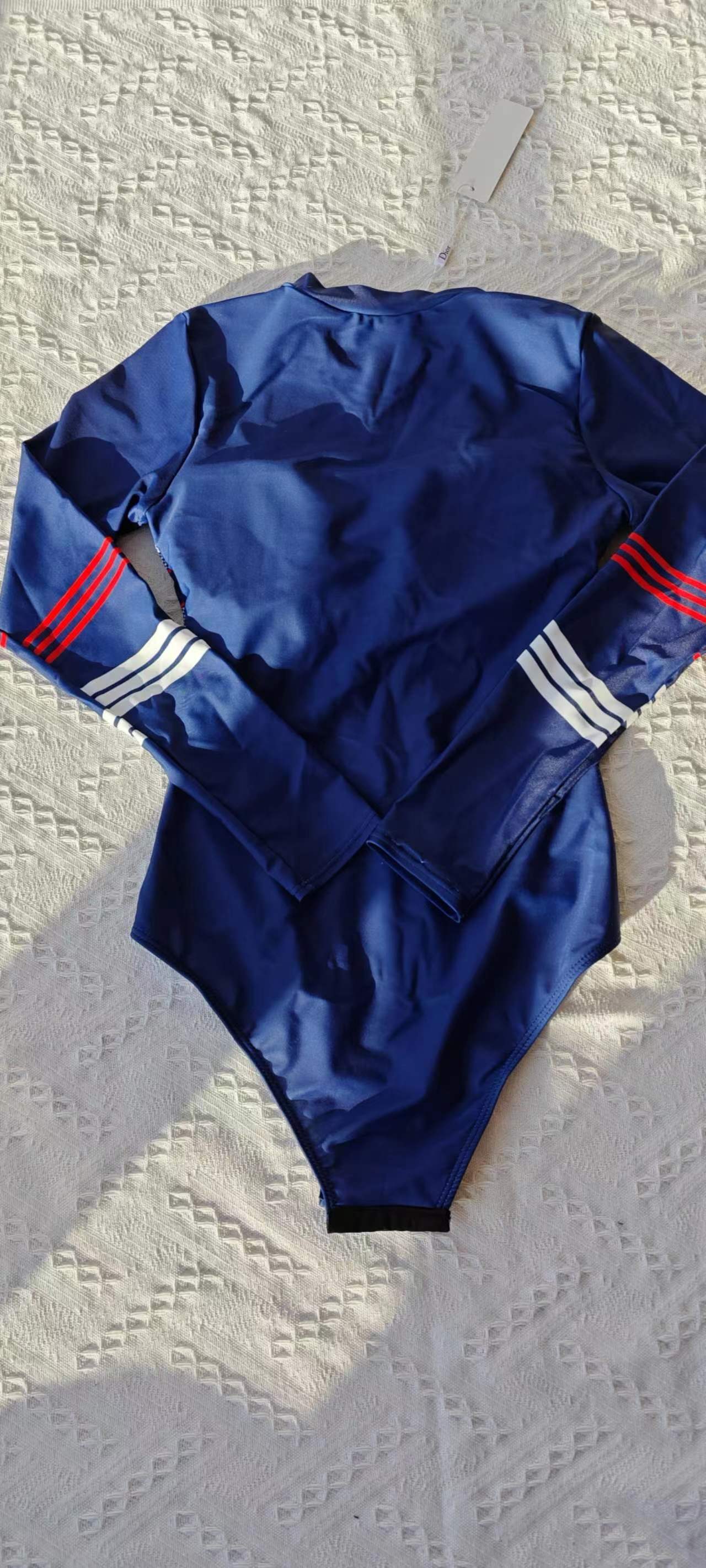 14D6Y   fashion Long sleeve swimsuit