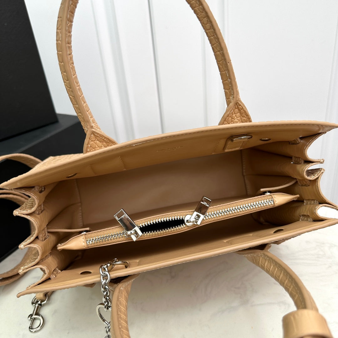 1XSL268B (  Fashionable leather bag )