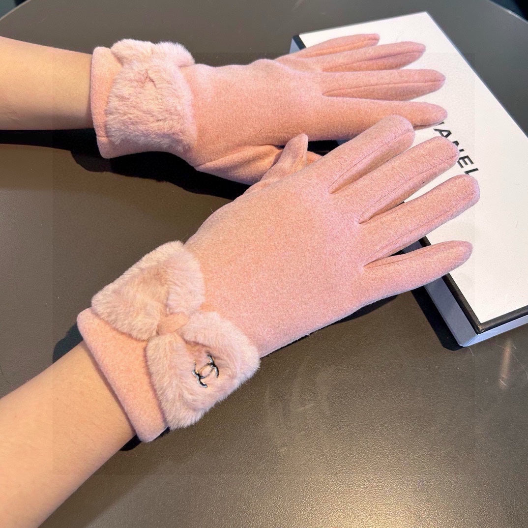 14C31S   High quality fashionable Wool gloves