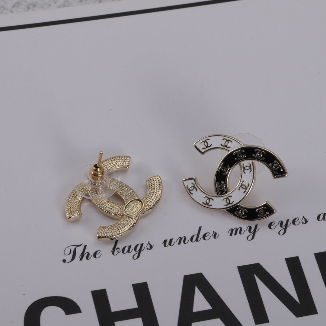 14C14E Fashionable and high quality earrings