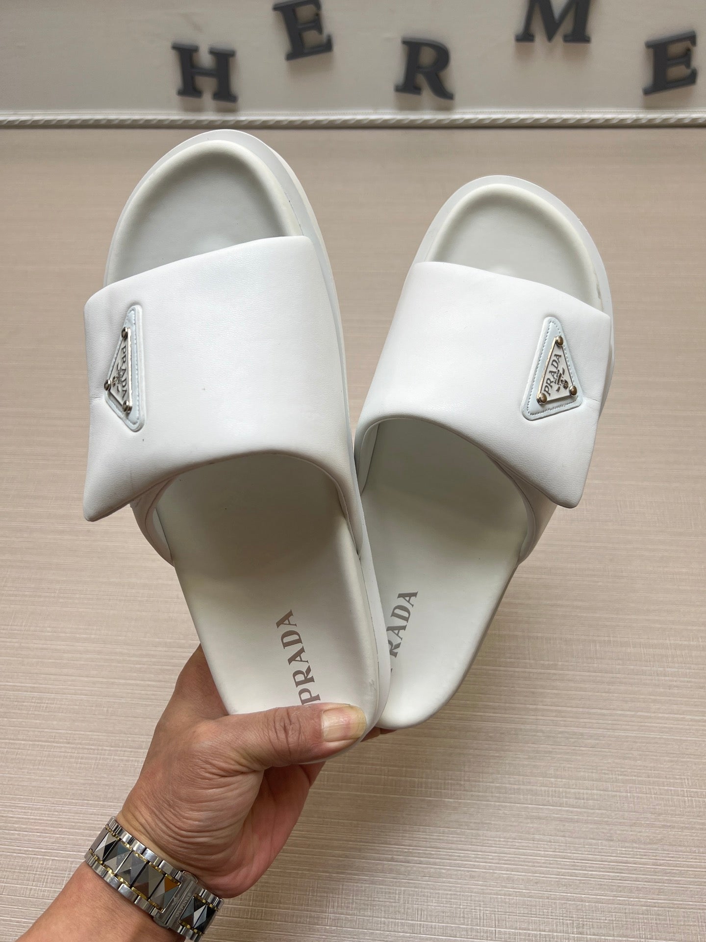 54PD5Z   fashion  slippers