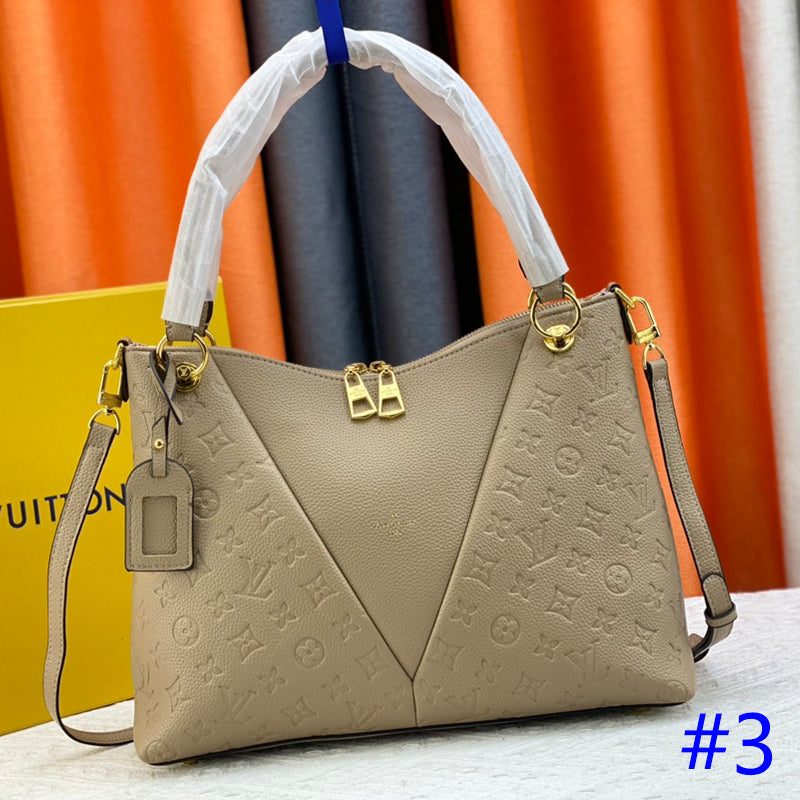 2XE47B  Fashionable leather bag 