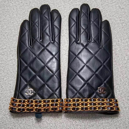 24C78S   Fashion gloves