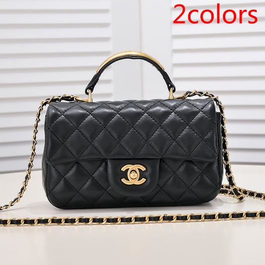 1XC43B  Fashionable leather bag 