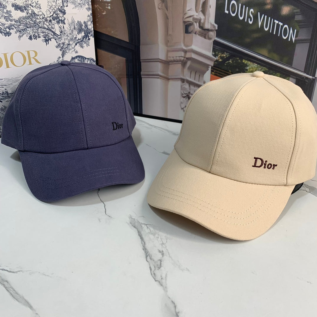 14D151M   Fashion hats