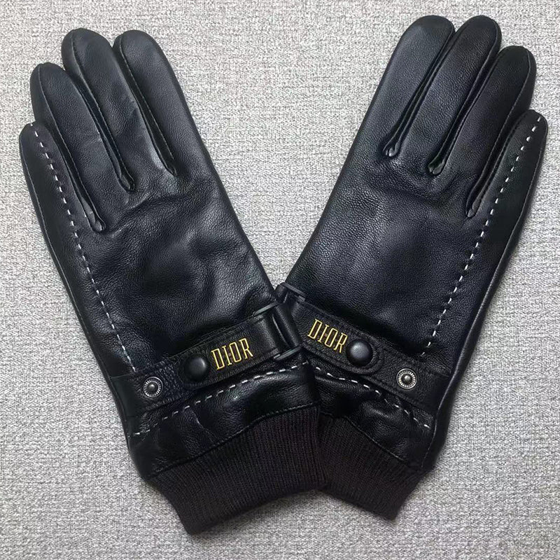 24D82S   Fashion gloves