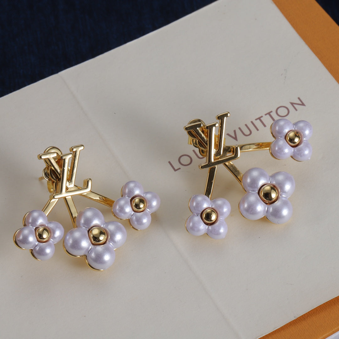 1YE451E  Fashion high -quality Earrings