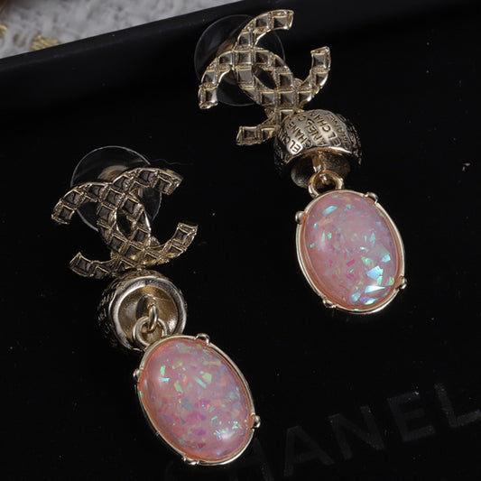 14C10E  Fashionable and high quality earrings