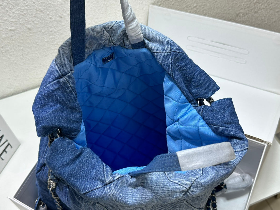 4XC17B  Fashion denim bag