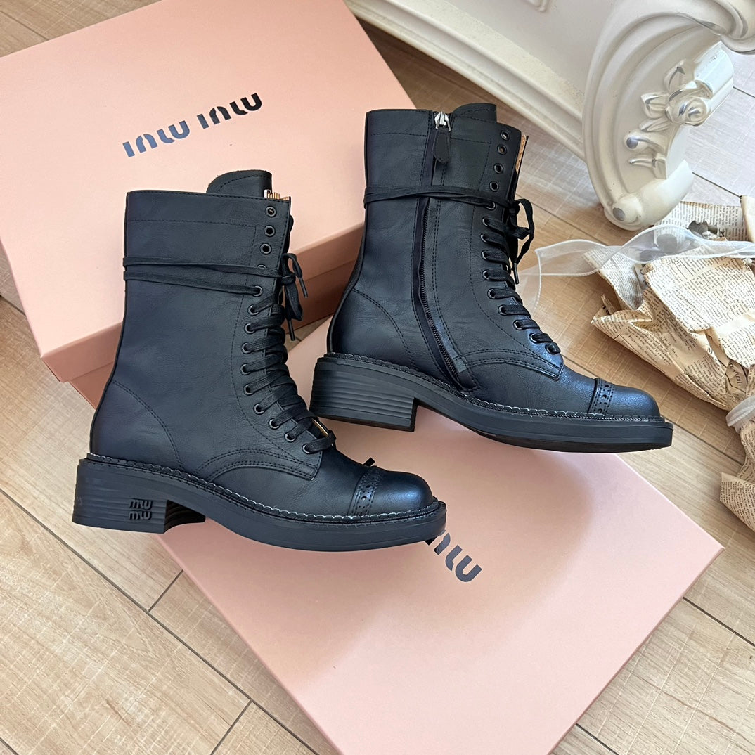 1XA60Z Fashionable leather  boots