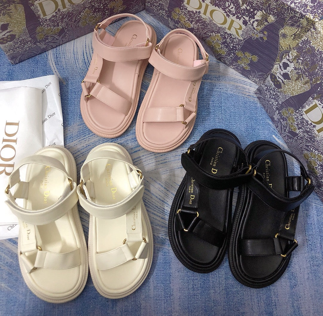 14D8Z   fashion sandals