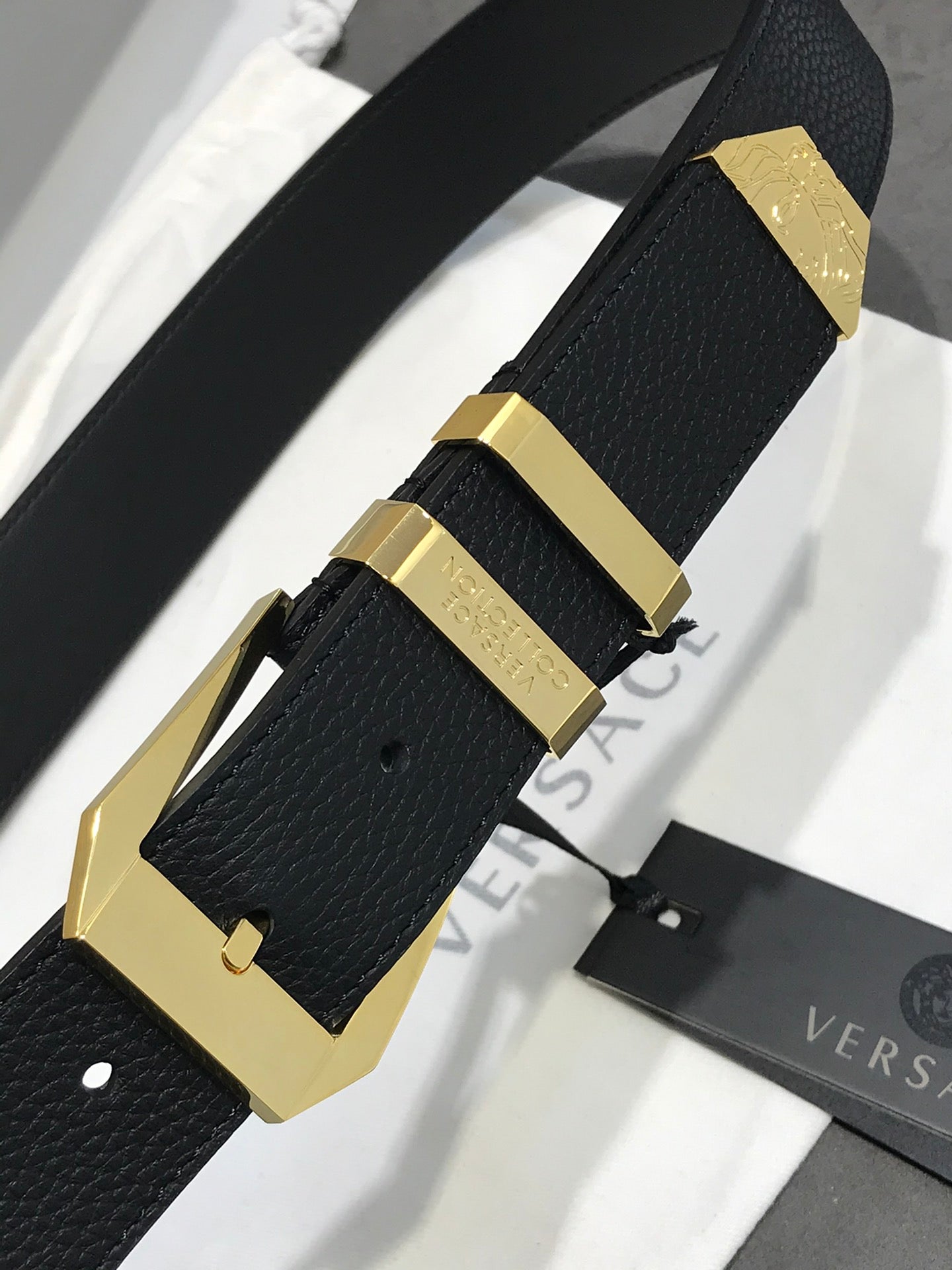 14V84P   (High quality leather belt With full package)