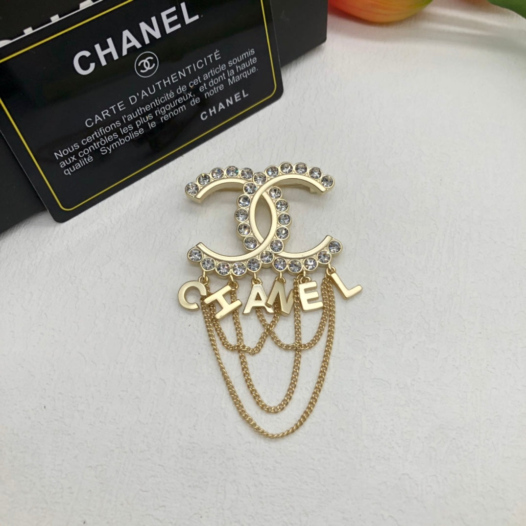 14C888X   Fashion Brooch