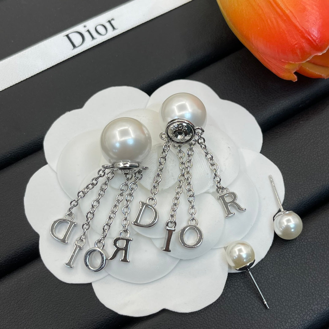 14D675E  Fashion Earrings