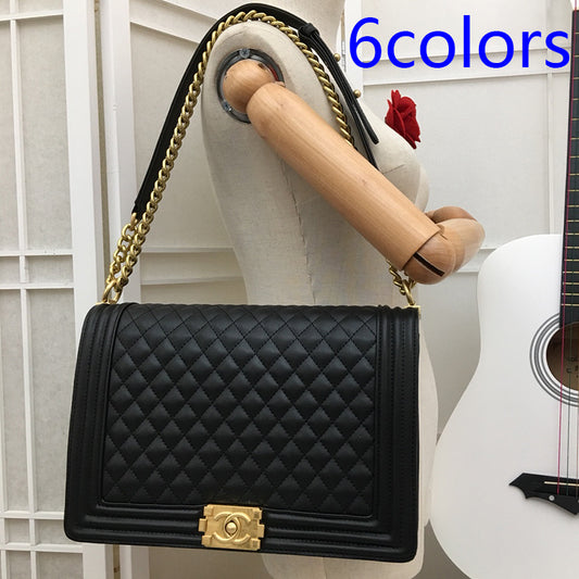 5C60B  Fashionable leather bag 