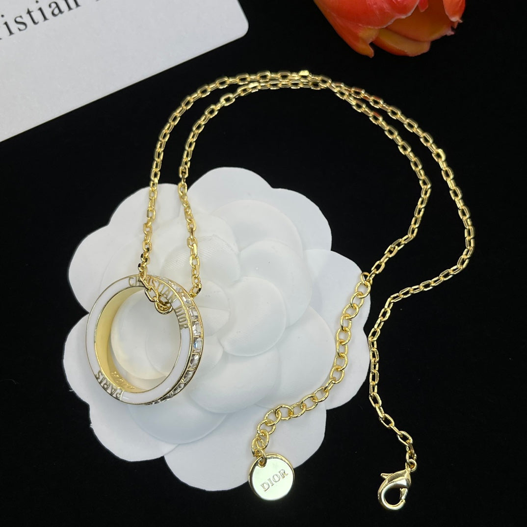 14D1060X   Fashion Necklaces