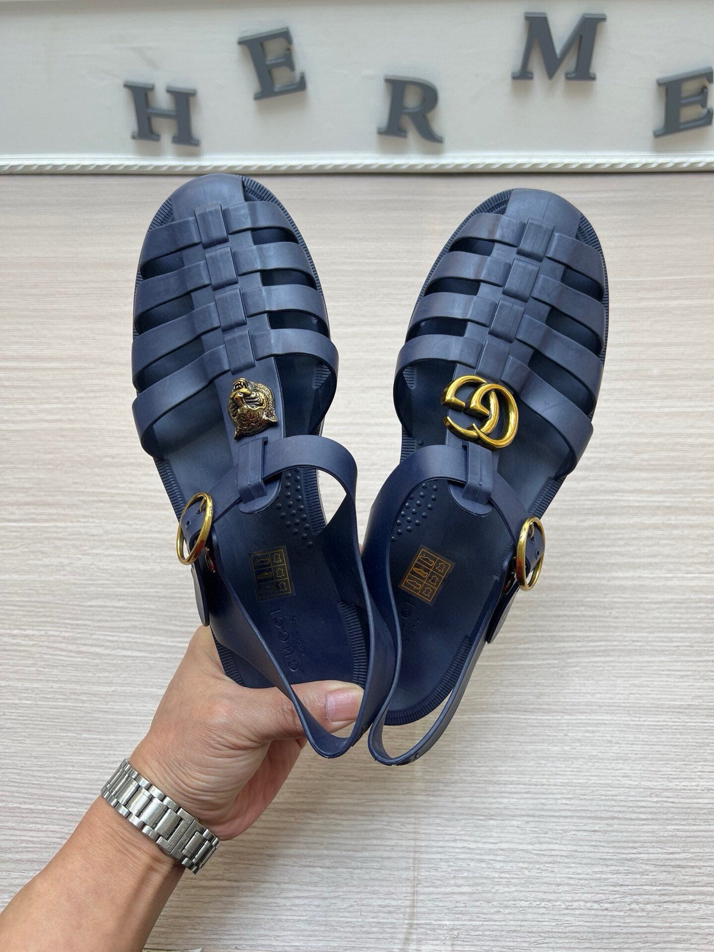 5LF225Z fashion sandals