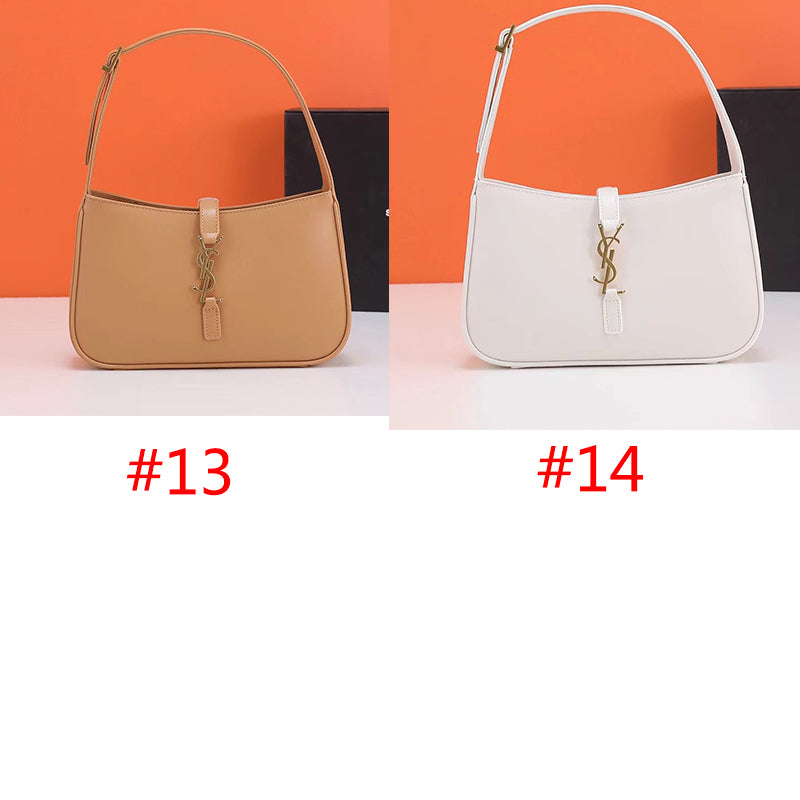 4XSL29B  Fashionable leather bag 