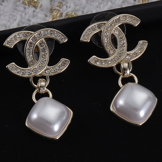 14C300E   Fashionable and high quality  Earrings