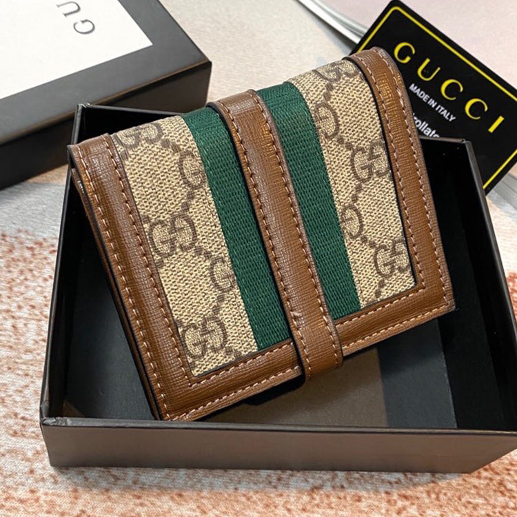 AB9B  Fashionable leather wallets