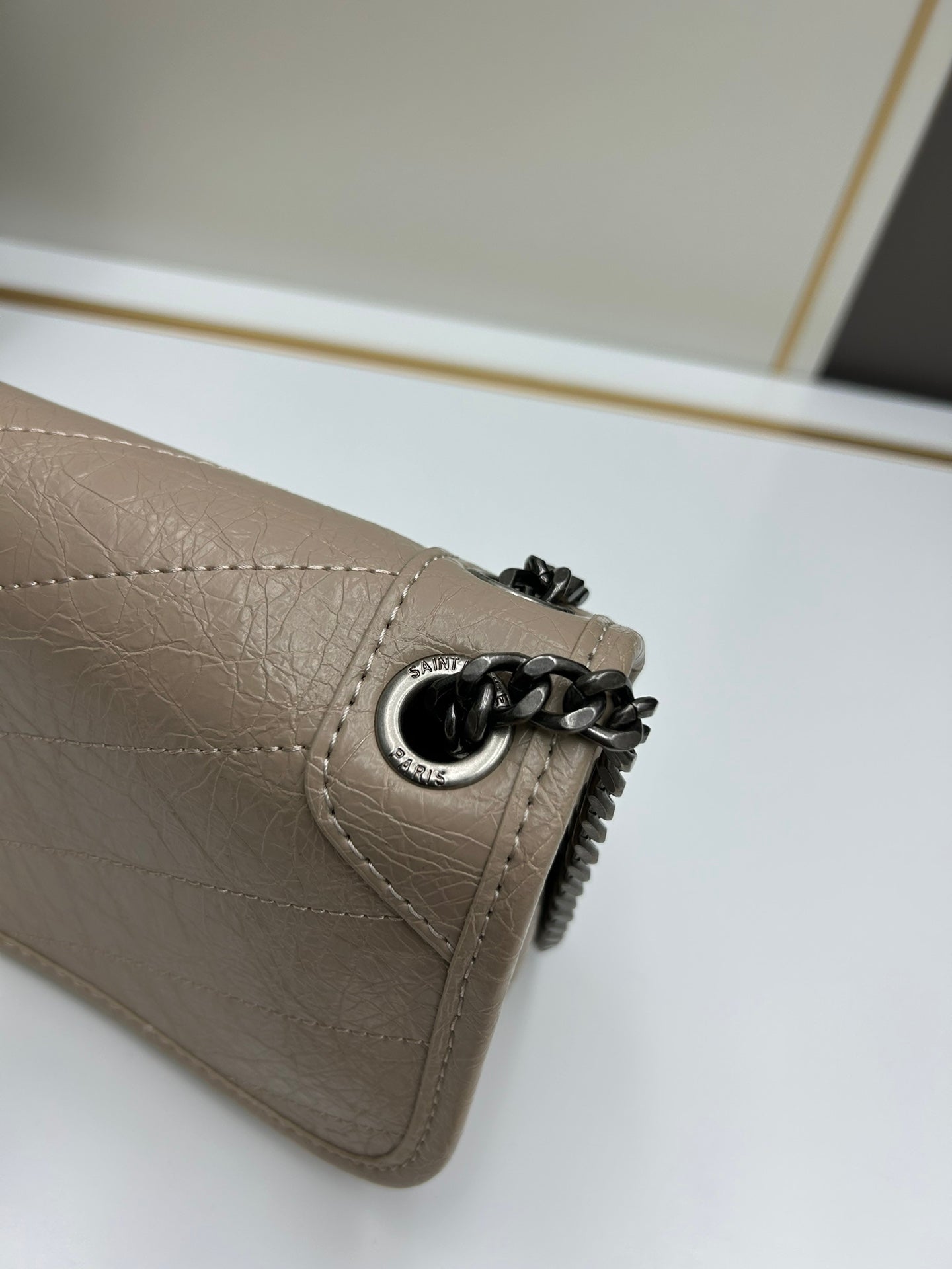 1XB460B Fashionable leather bag