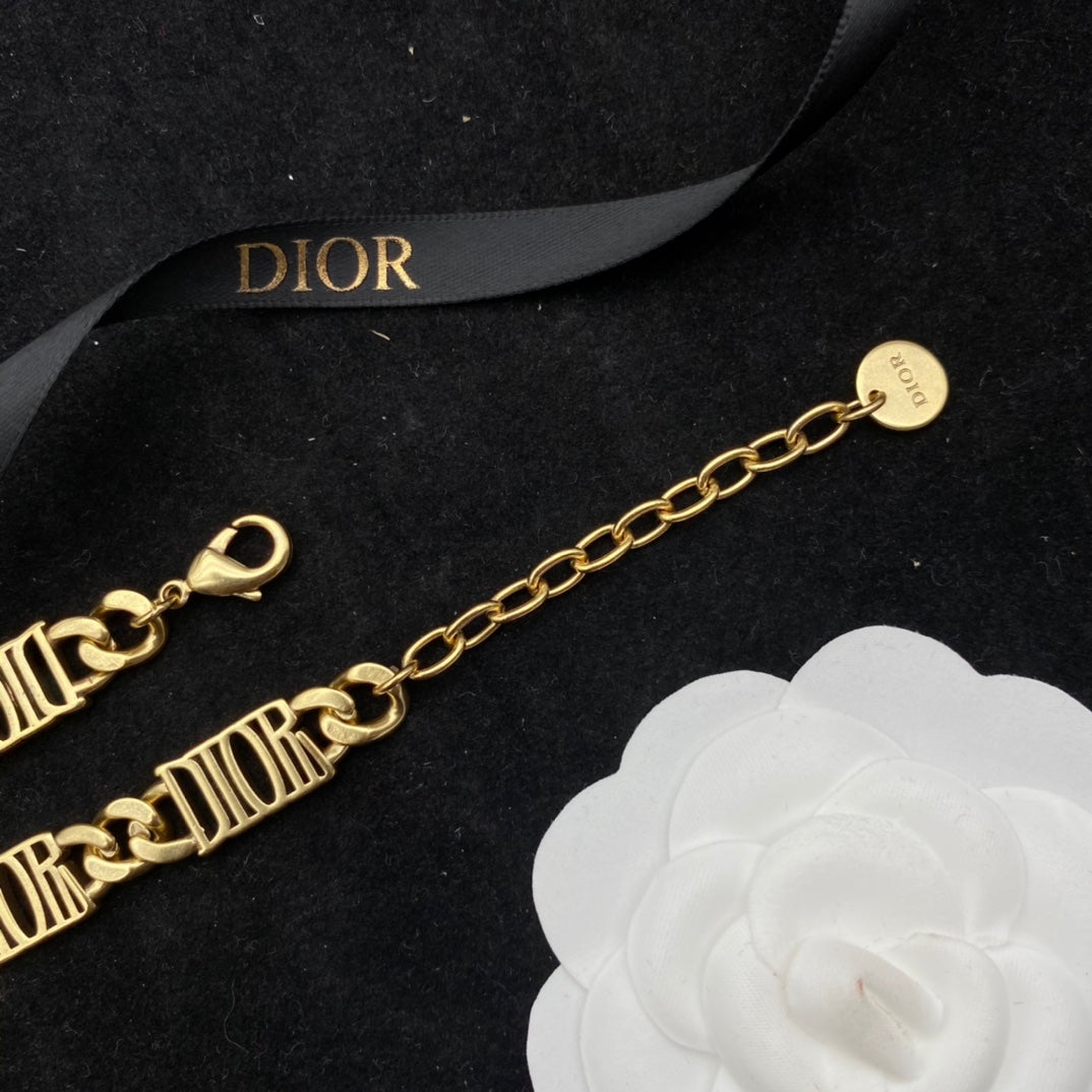 1YD192X  Fashion high -quality Necklaces