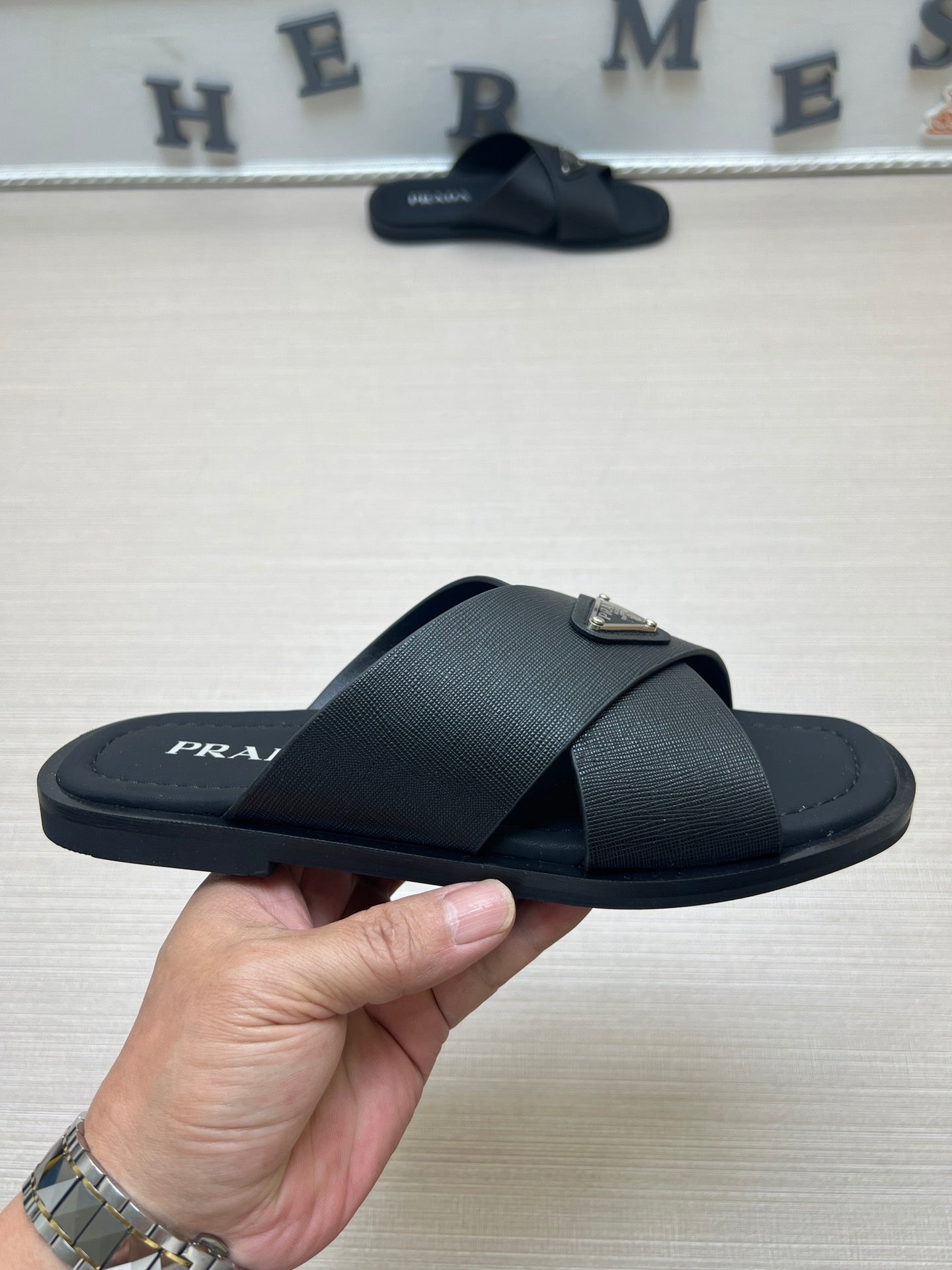 54PD71Z   fashion  slippers