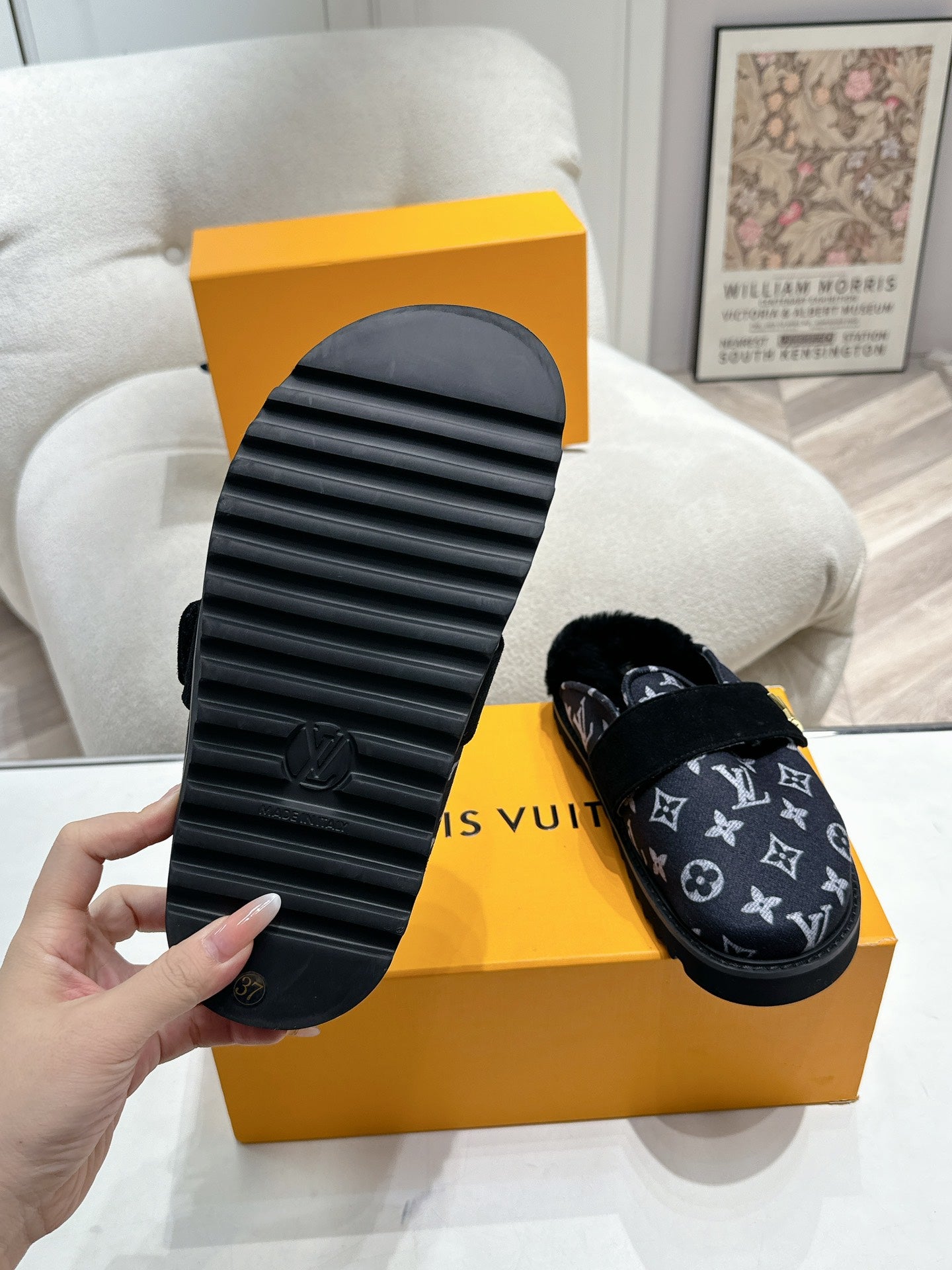 3LE6Z High quality  Slippers