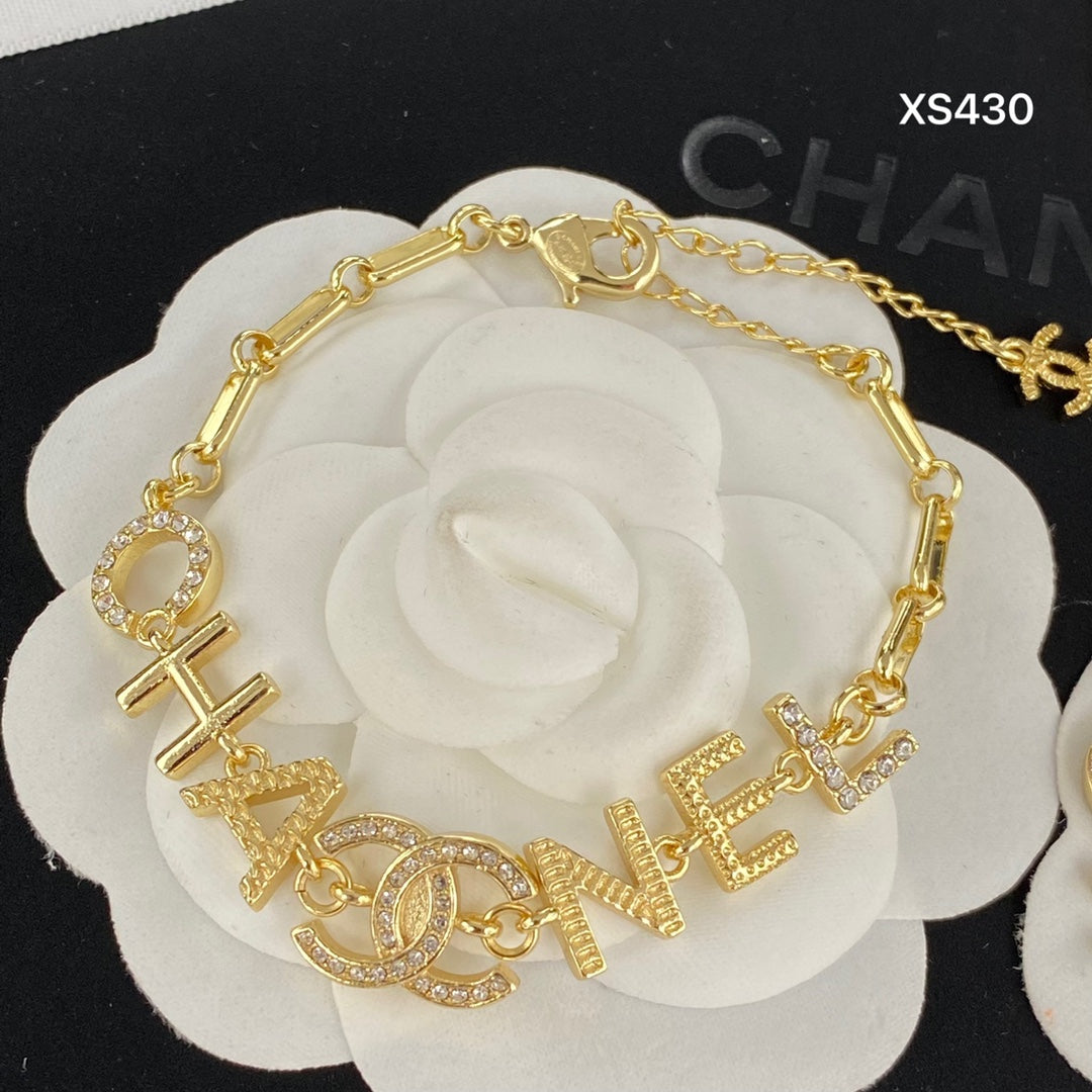 14C575X  Fashionable and high quality Bracelets Necklaces