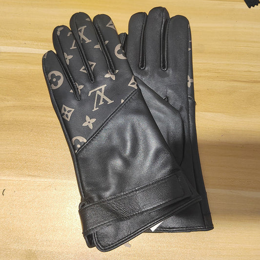 24E80S   Fashion gloves