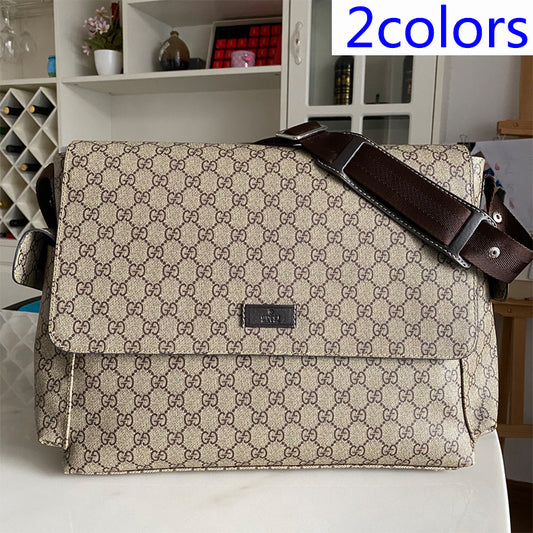 1XB236B  Fashionable leather bag 