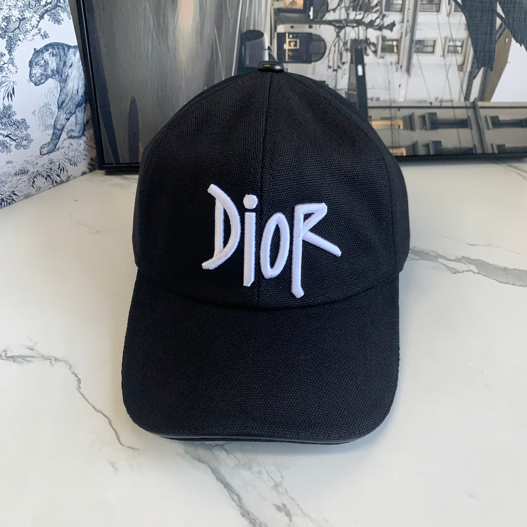 14D184M   Fashion hats