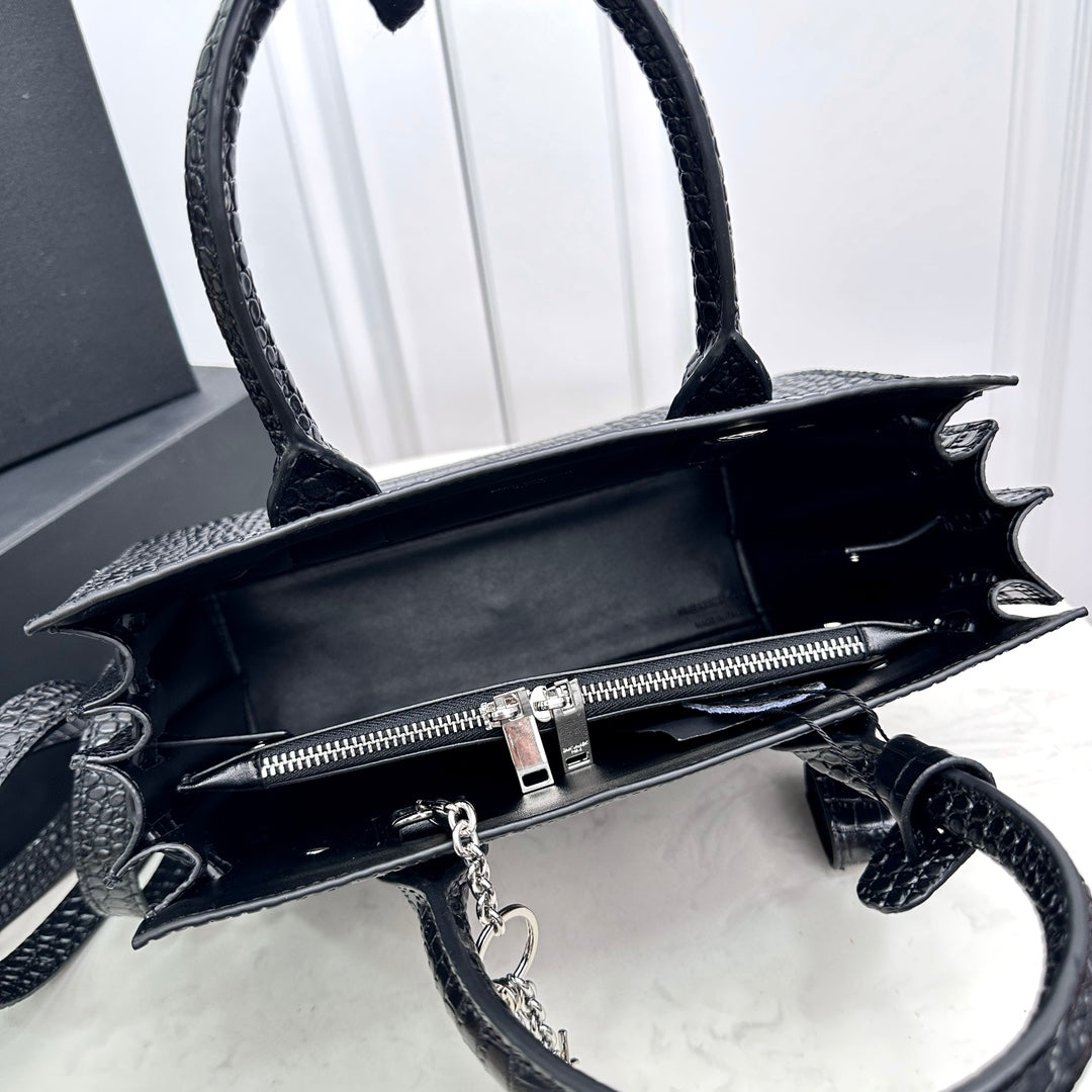 1XSL268B (  Fashionable leather bag )