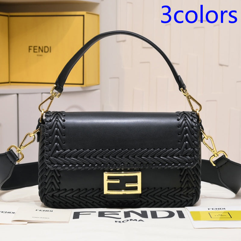 1XF94B  Fashionable leather bag 