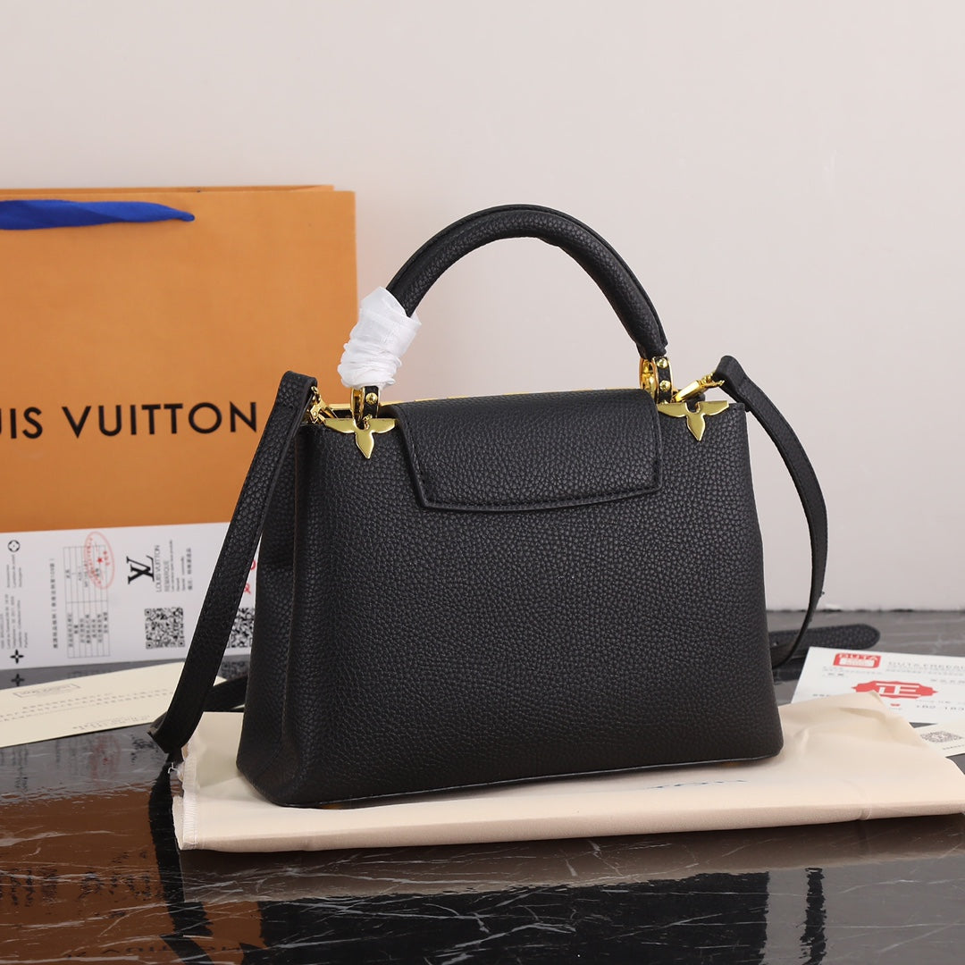 1XE442B Fashionable leather bag