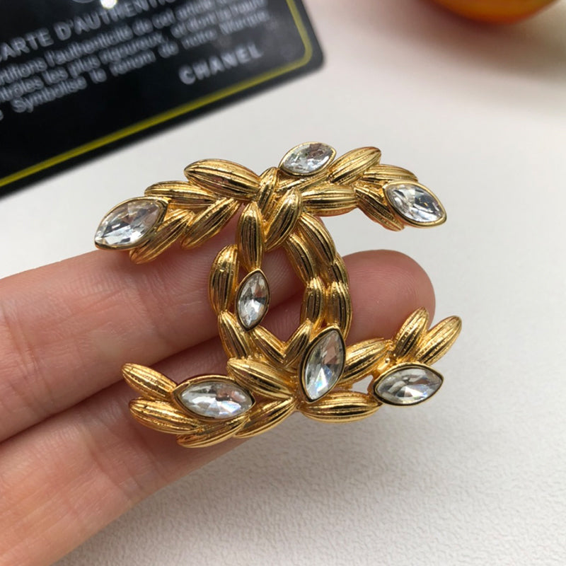 14C876X  Fashion Brooch