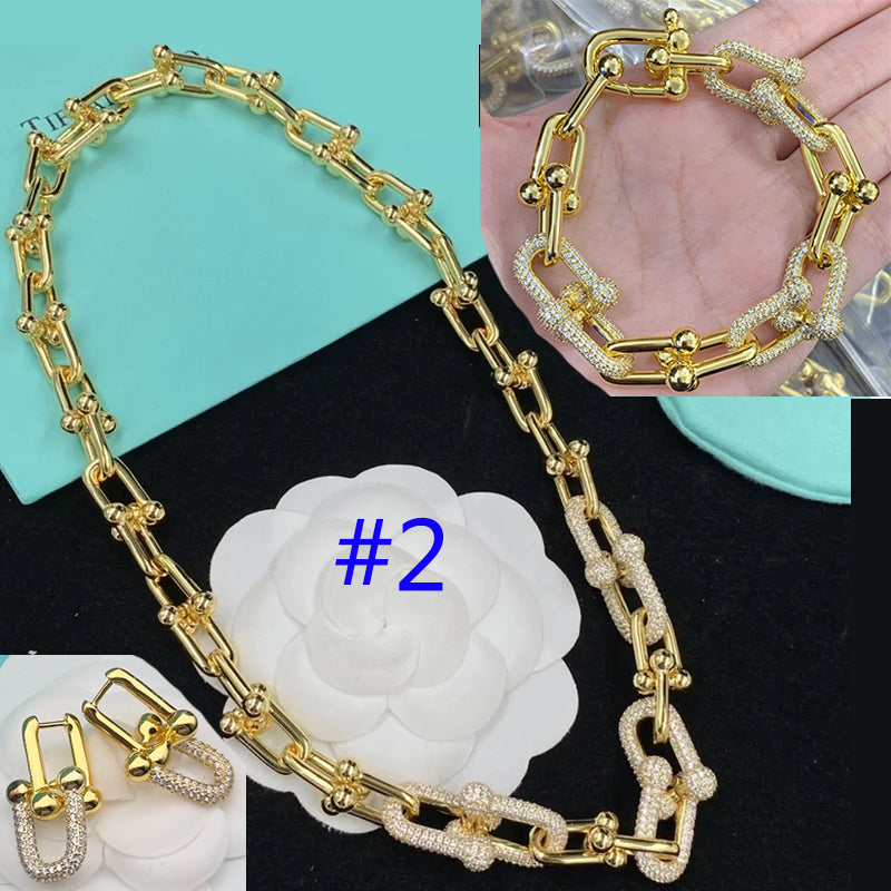 8XT32X Fashion high -quality Earring Bracelets Necklaces