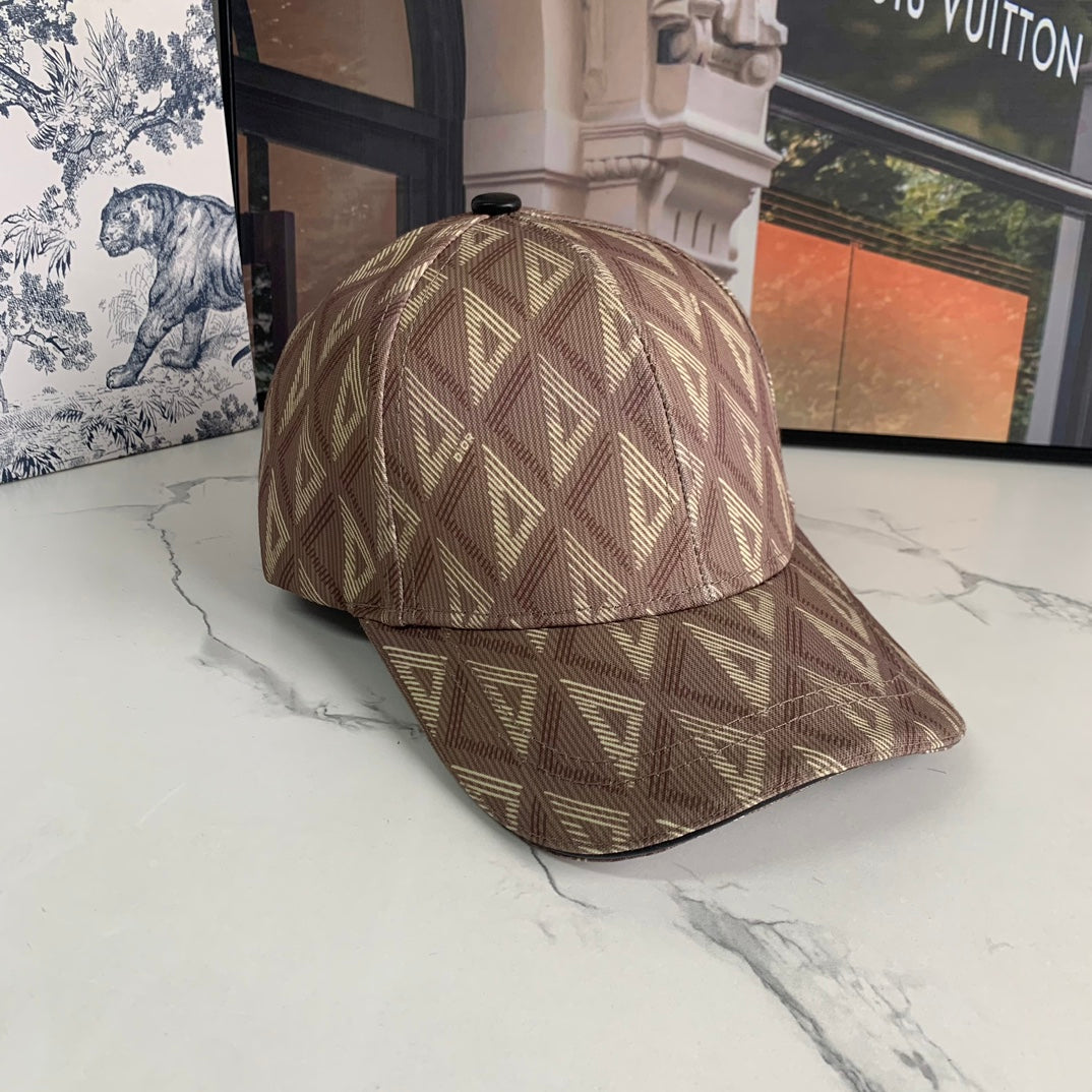 14D203M   Fashion hats