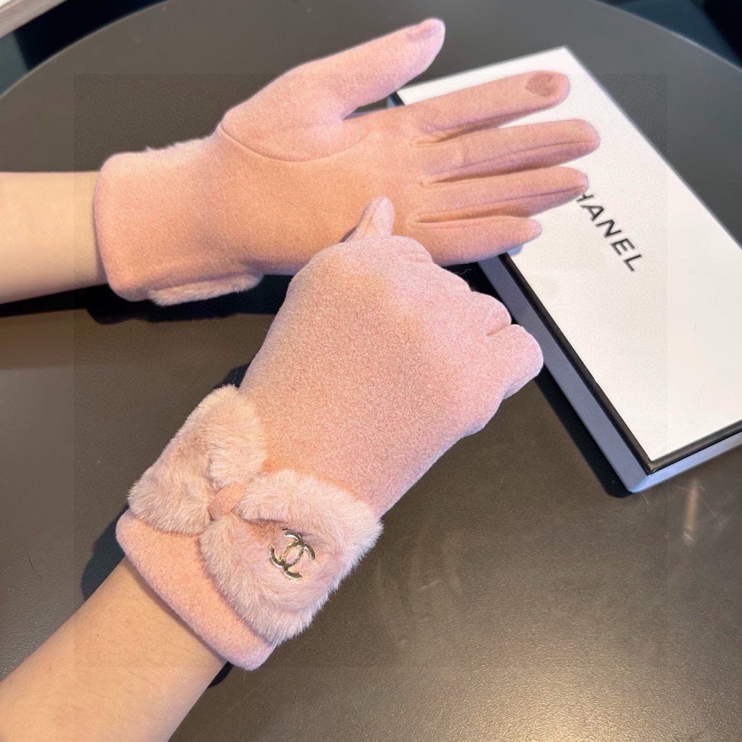 14C31S   High quality fashionable Wool gloves