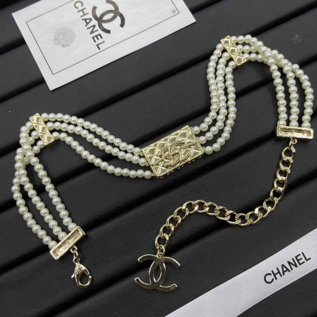 14C925X  Fashion Necklaces