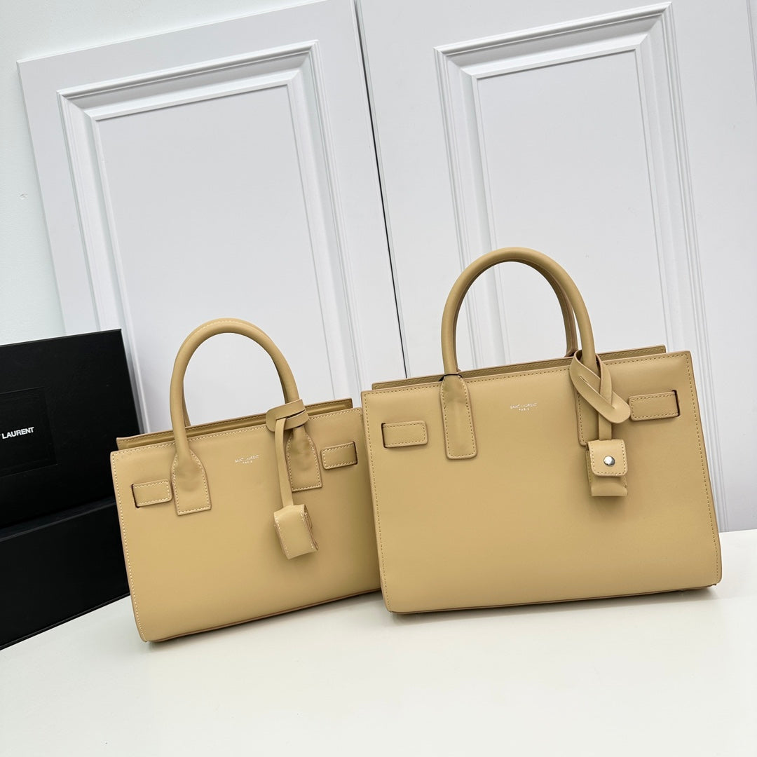 1XSL269B ( Fashionable leather bag )