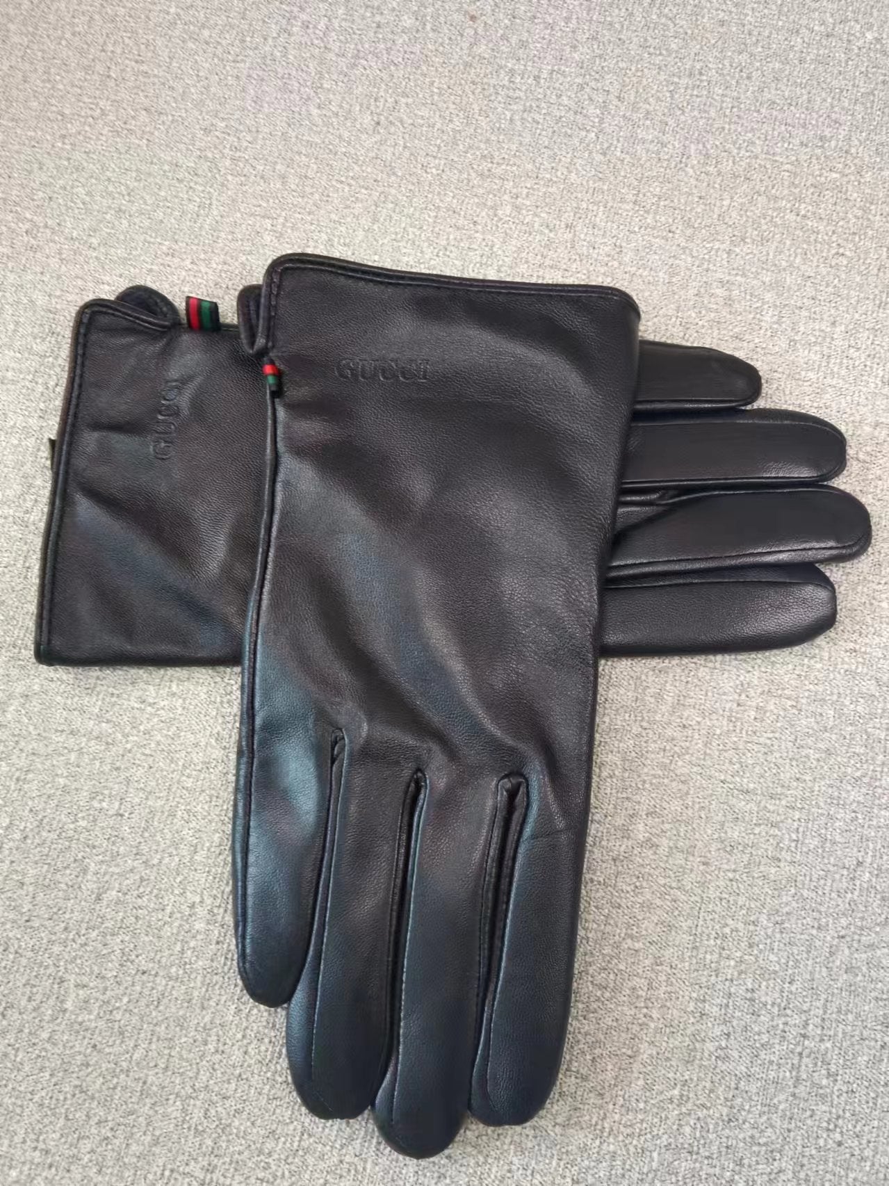 24B109S   Fashion gloves